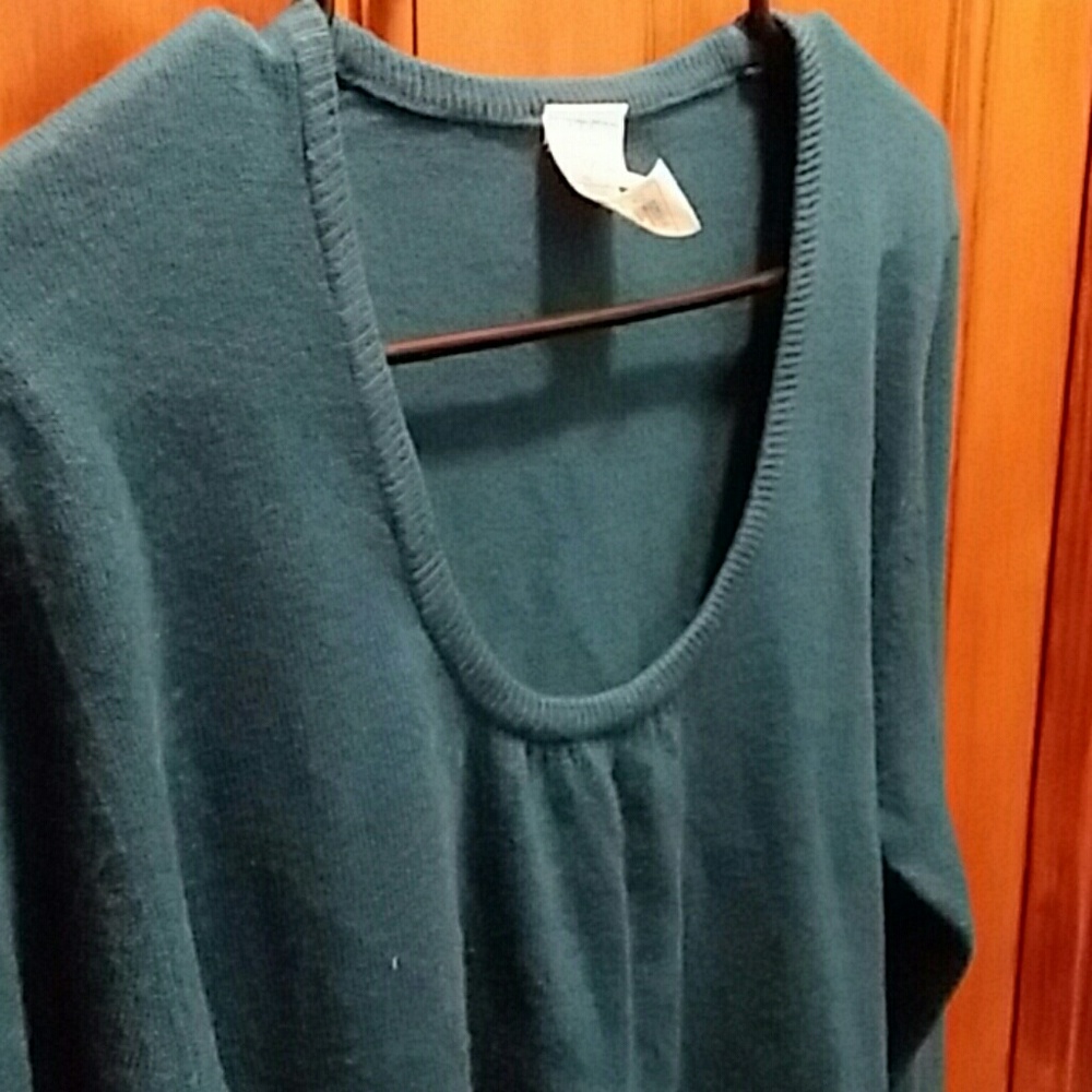 Sweater - Picture 2 of 2